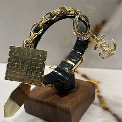 14k Charm Bracelet 42.2 Gr