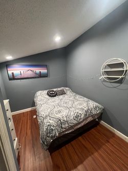 2 Full/Queen Mattress with Mattress Topper