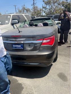 2014 Chrysler 200