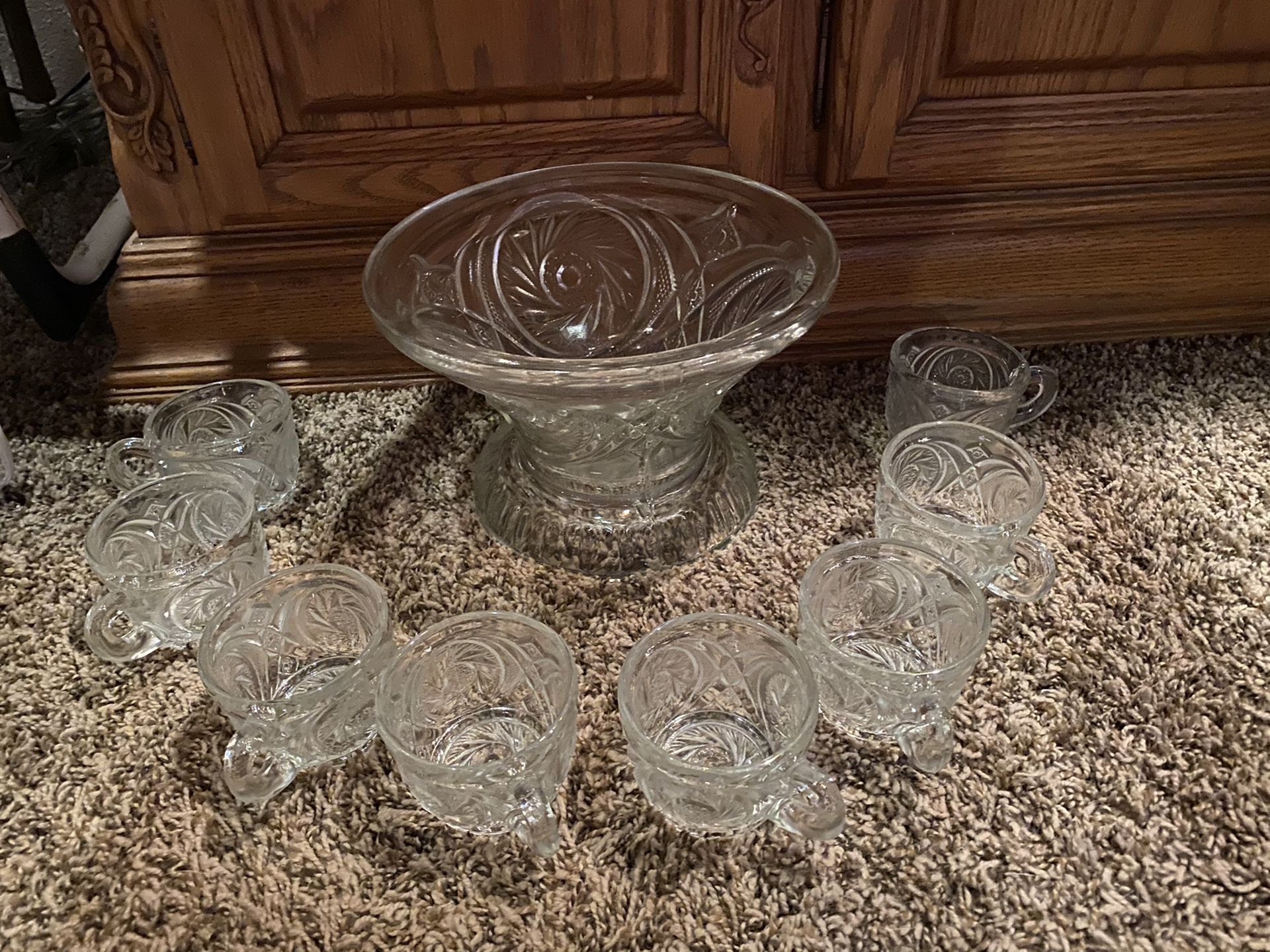 Crystal Punch Bowl Base & 8 Glasses