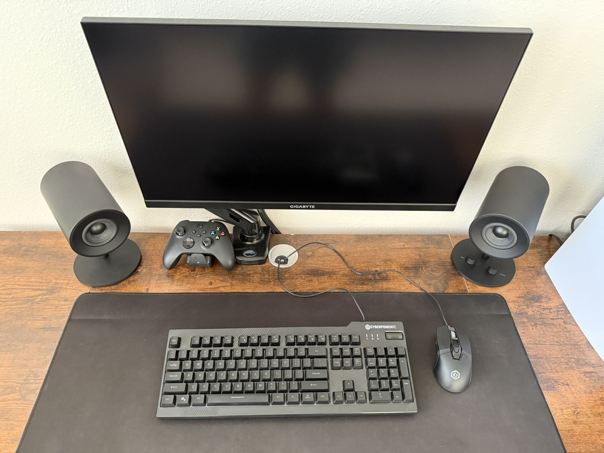 Gaming pc/Office Set Up