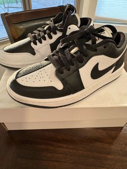 Air Jordan 1 Low Black and White Sneakers