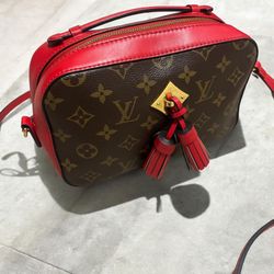 2018’ Louis Vuitton Monogram Saintonge