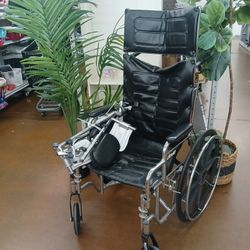wheelchair 