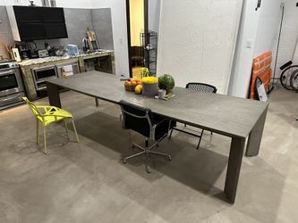 RH 12 FOOT TABLE 