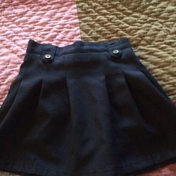 Girl 6 regular school short skirs
