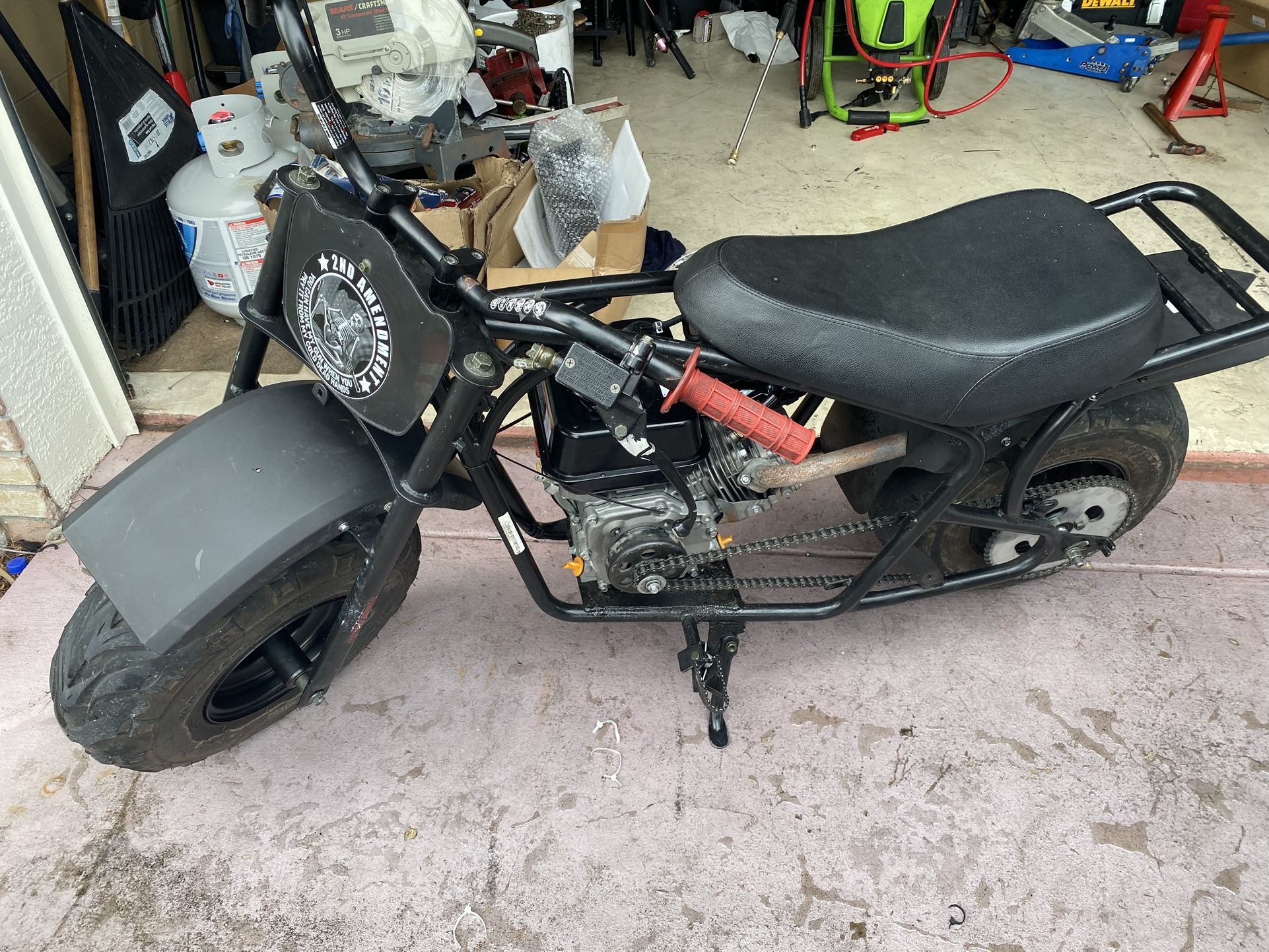 Mega Moto