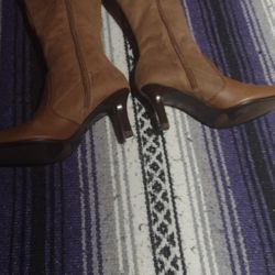 Predictions Brown Leather Boots 8 1/2