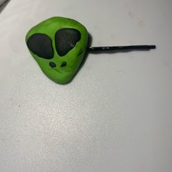 Alien Hair Clip