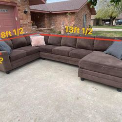 Hermosa Sala Seccional Muy Comoda