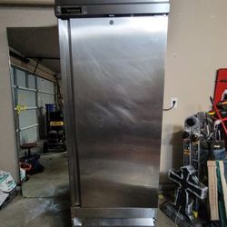 Commerical Reach-in Delfield Refrigerator 
