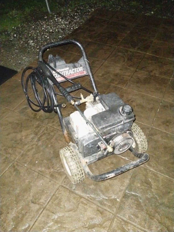 Colman Powermate 2000 Pressure Washer 2000psi 3.0 GPM