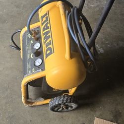 Compresor DeWALT
