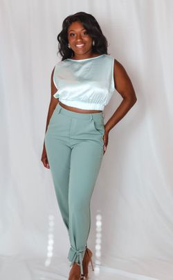 Aria | Large Blue Tie-back Sleeveless Crop Top