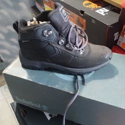 Women's Hiking Boots