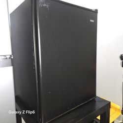 Haier Mini Fridge
