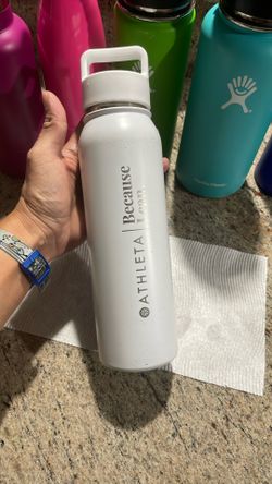 Athleta Water Bottle $2