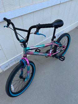 20” Illusion bike model GS92085 in Menifee Ca.