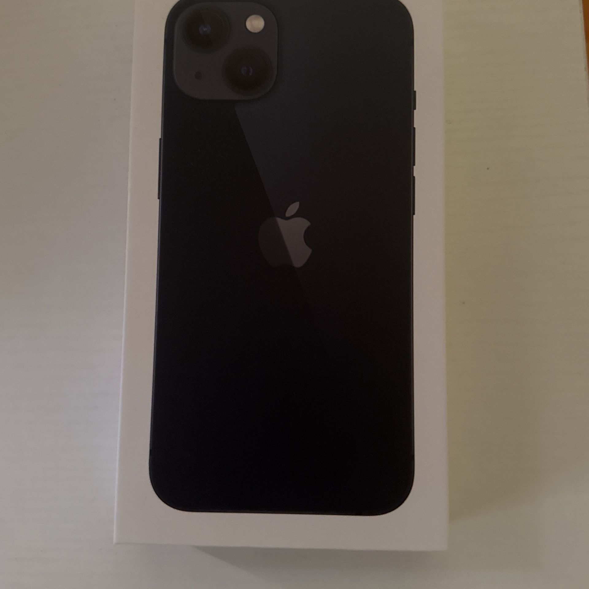 New T-Mobile iPhone 13