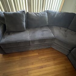 Raymour And Flanigan Sectional Couch 