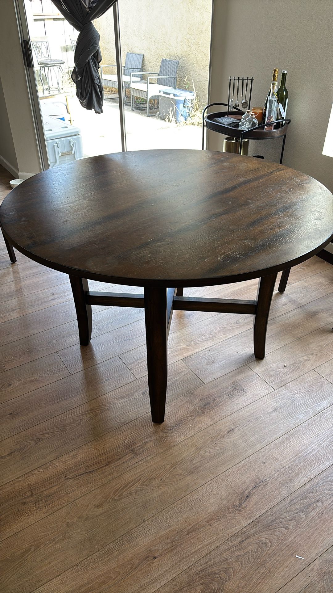 Round Wooden table