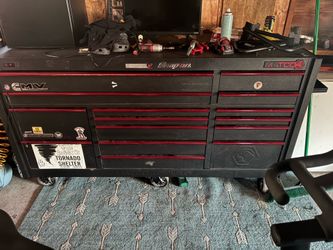 79x29 MATCO 4s triple bay with tools
