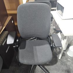 Steelcase Leap V2 Office Chair 