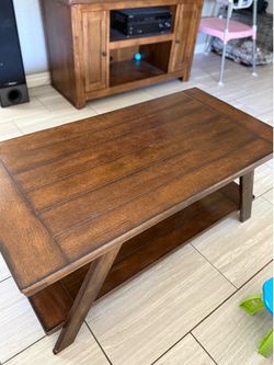 Coffee table set