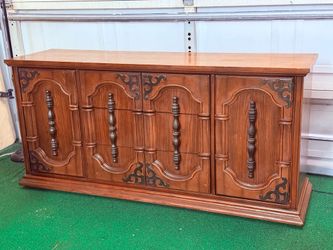 Vintage Buffet wood/ cabinet consile/ TV stand
