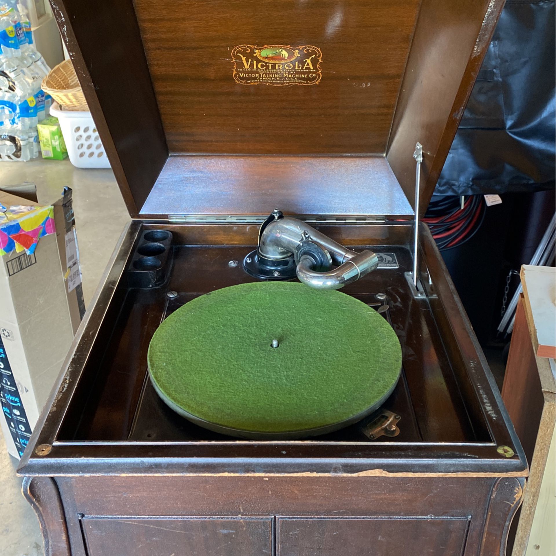 Victor Record Player 
