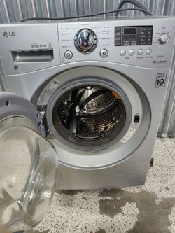 Washer machine  selling it for  375