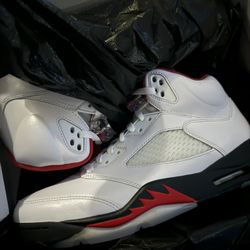 Retro 5 Size 10.5
