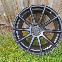 Niche Essen rims. 21in