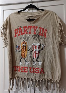 Woman Comfy party t-shirt