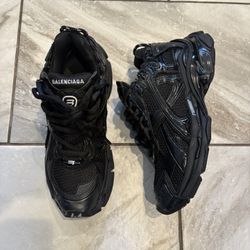 Balenciaga Track Runner