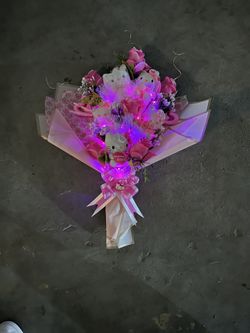 HELLO KITTY BOUQUET 