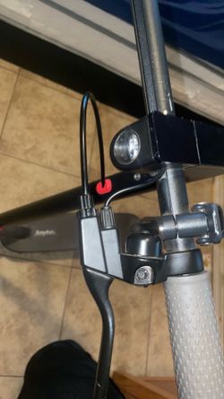 Joy his e scooter