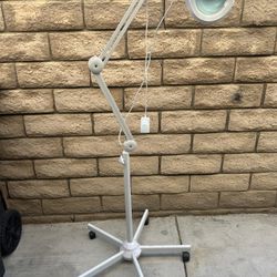 Eyelash Ring Magnifying Light 