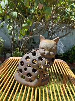 Vintage Cast iron cat