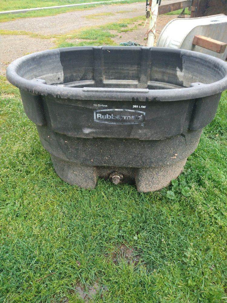 Farm Water tub