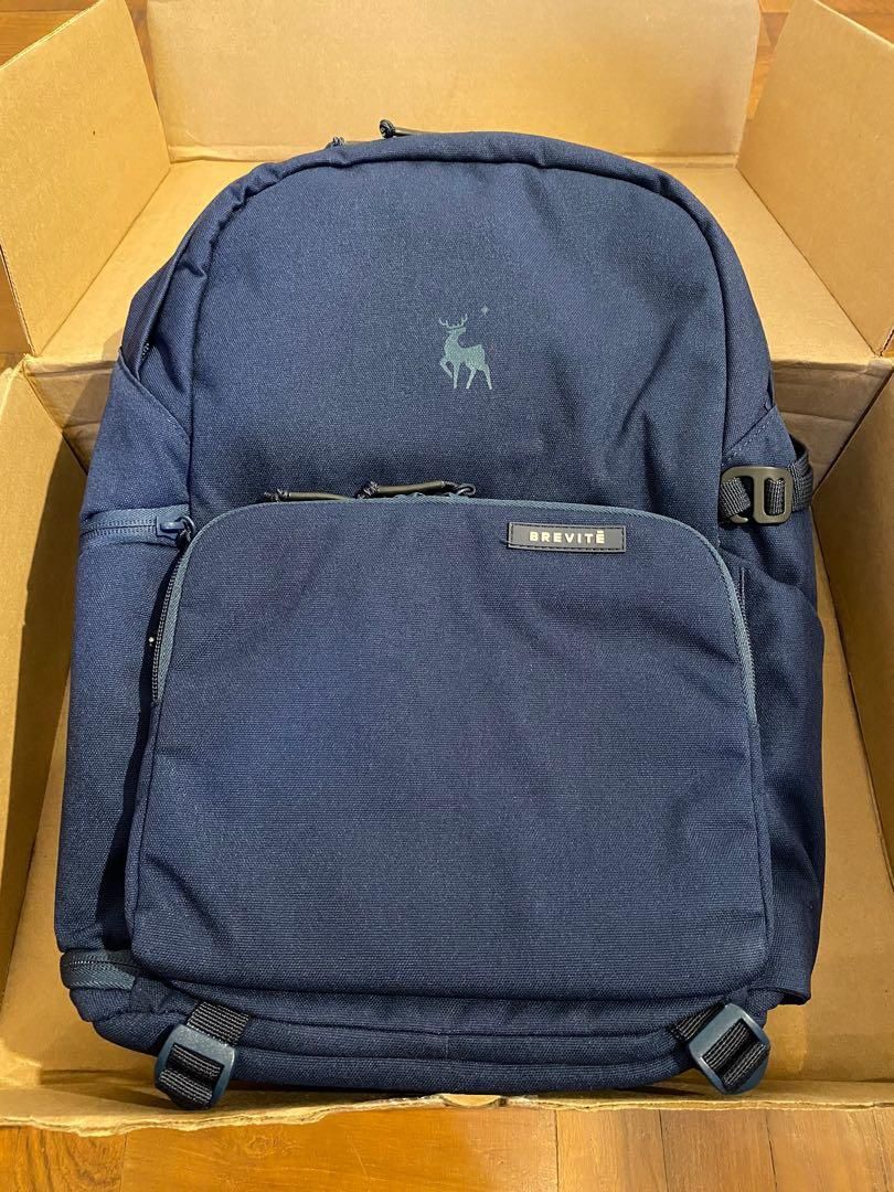 Brevite Jumper Camera Backpack 18L