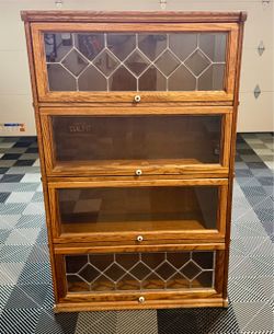 Lawyer’s Bookcase | Barrister