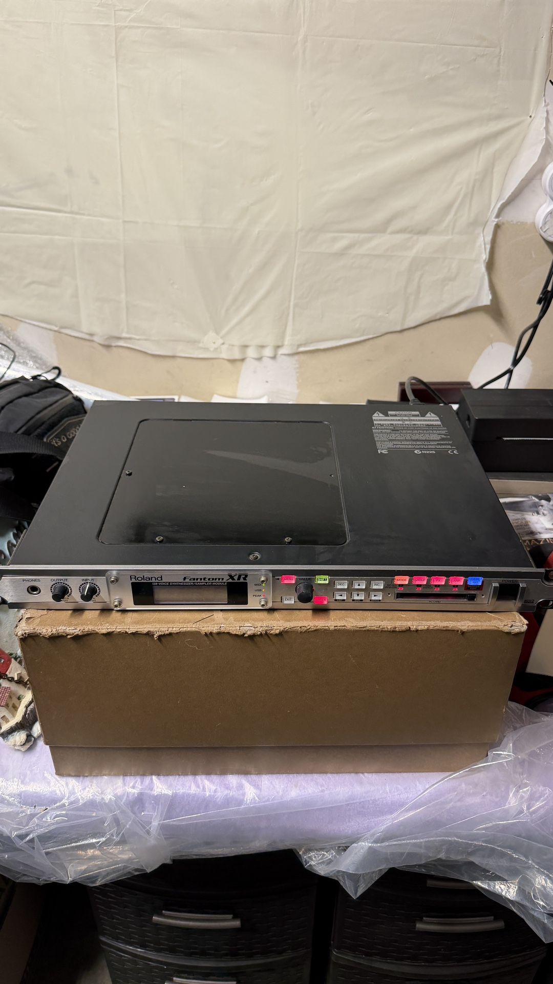 Roland Fantom-XR Rack Synth Sampler Module