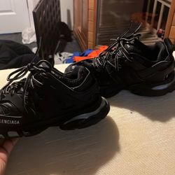 Led Balenciaga Track