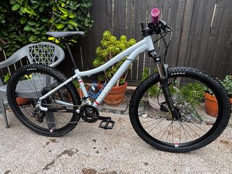 Co-op Cycles DRT 1.1 Mountain Bike Size Small