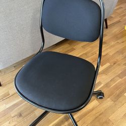 Swivel Office Chair