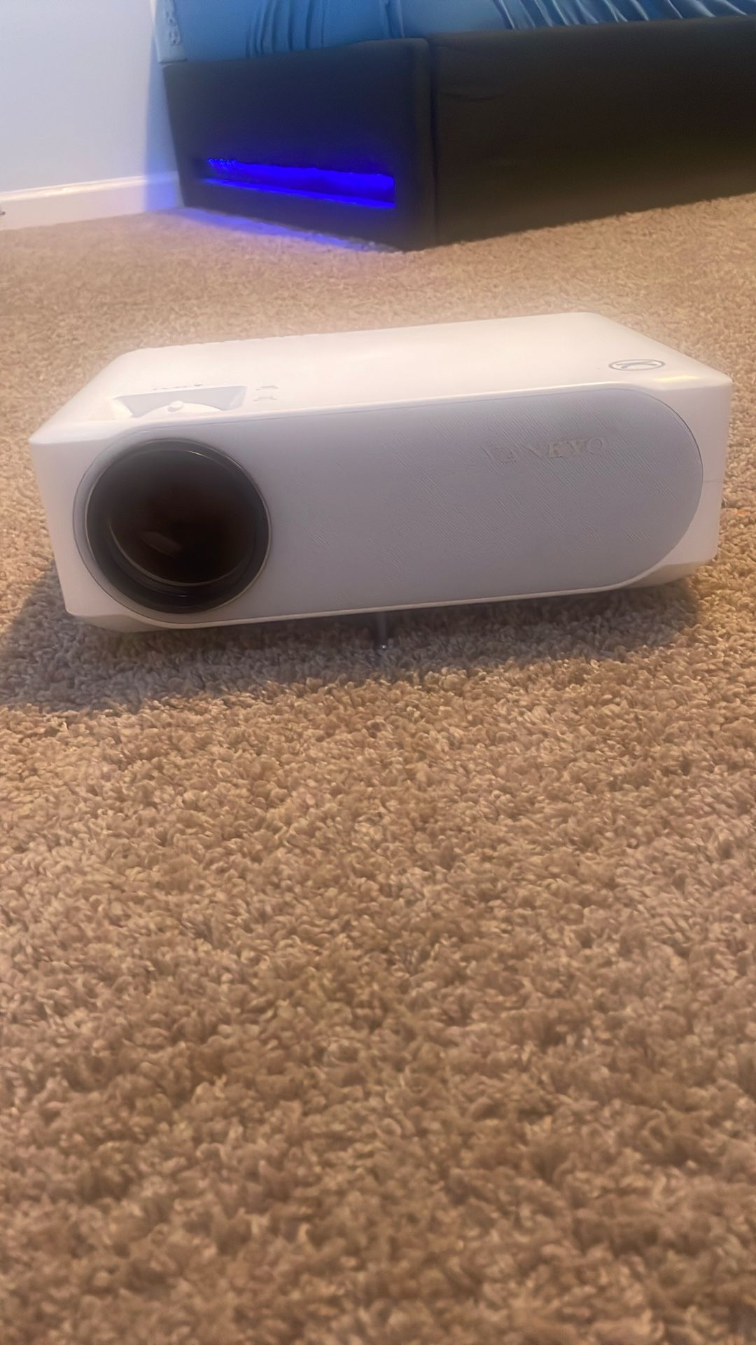 Vankyo Projector