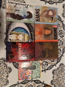 Junji Ito Manga lot      new !