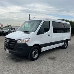 2023 Mercedes-Benz Sprinter 2500 Passenger