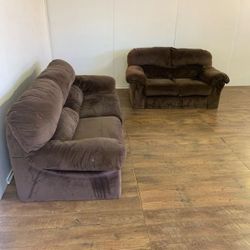 Brown Couch and Loveseat *Free Delivery*